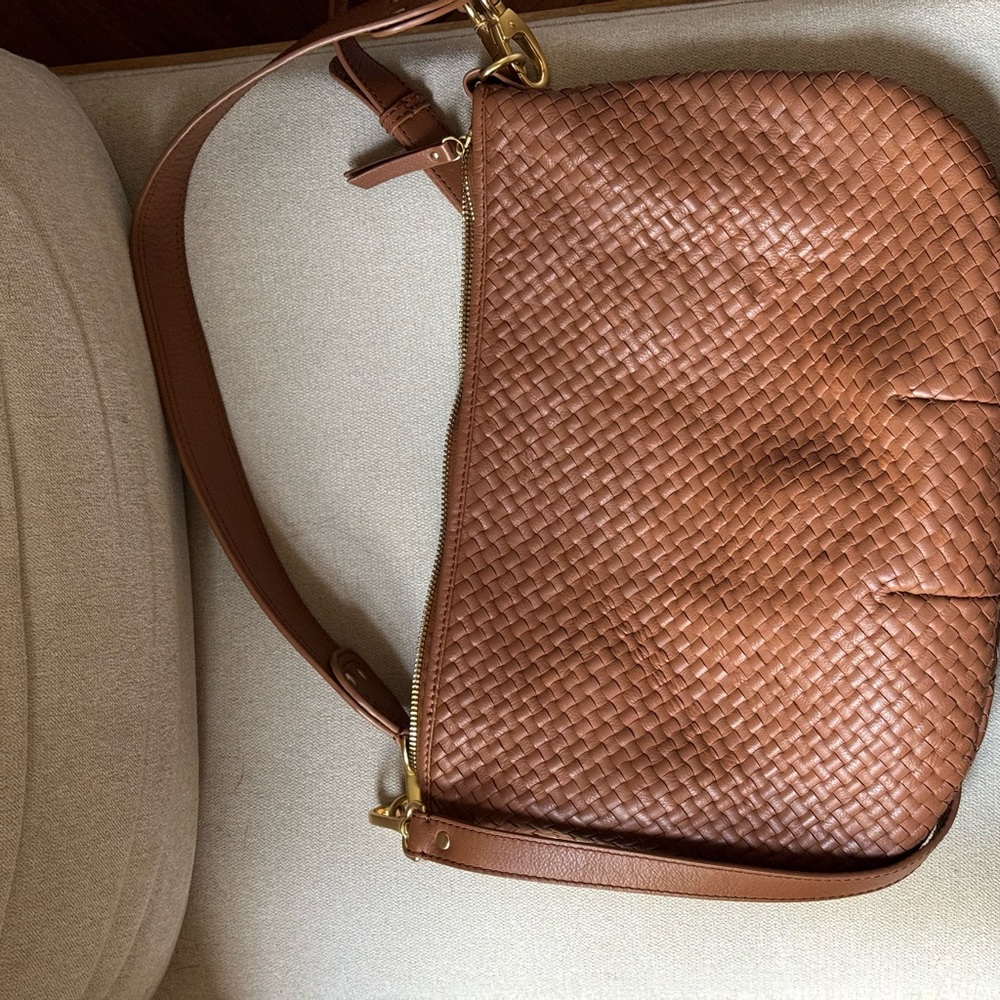 Quince Handwoven Italian Leather Mini Shoulder Bag - Picture 4 of 6